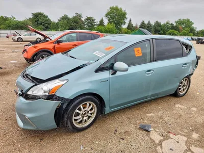 2013 TOYOTA PRIUS V THREE, фото 1, лот 10891447