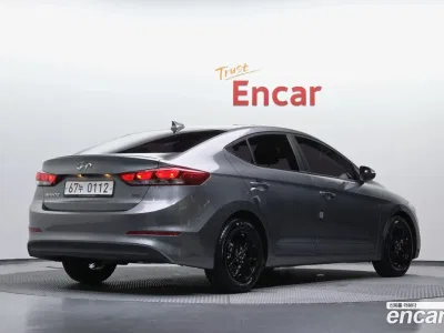 2017 Hyundai AVANTE 1.6 GDI Smart, фото 2, лот 10096143