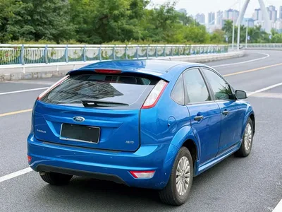 2013 Ford Focus Hatchback Classic 1.8L Automatic Fashion, фото 4, лот 10293087