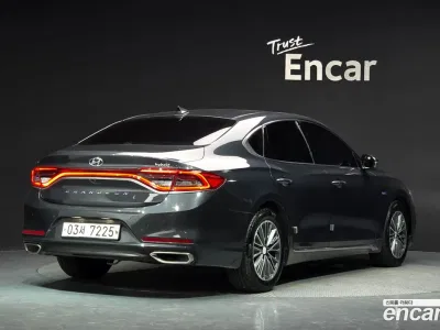 2018 Hyundai Grandeur Exclusive, фото 2, лот 11458958