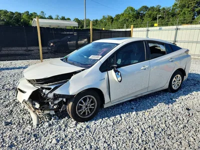 2018 TOYOTA PRIUS FOUR, фото 1, лот 10515343