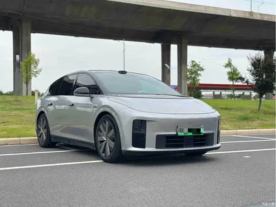 2025 Li Auto i6 2WD Base Model, фото 3, лот 10405664