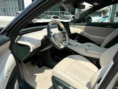 2025 Xiaomi Auto Xiaomi YU7 Extended Range RWD Edition, фото 4, лот 10380402