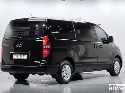 2017 Hyundai Starex 3-Seater LPi VAN, фото 2, лот 10290647