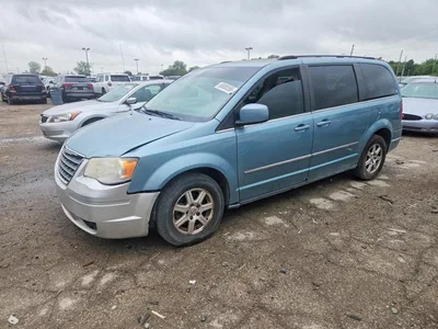 2010 CHRYSLER TOWN & COUNTRY TOURING, фото 1, лот 10869142