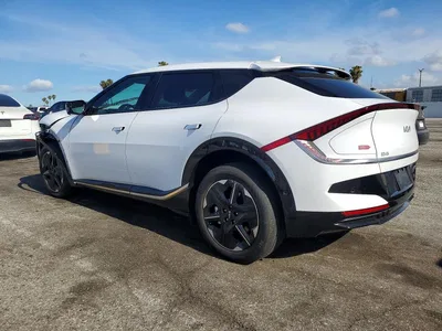 2025 KIA EV6 WIND, фото 2, лот 10773404