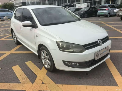 2013 Volkswagen Polo 1.4L Automatic Comfort Edition, фото 2, лот 10383243