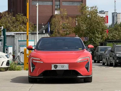 2025 Avatr 06 Model Pro Extended Range Edition, фото 2, лот 10402788