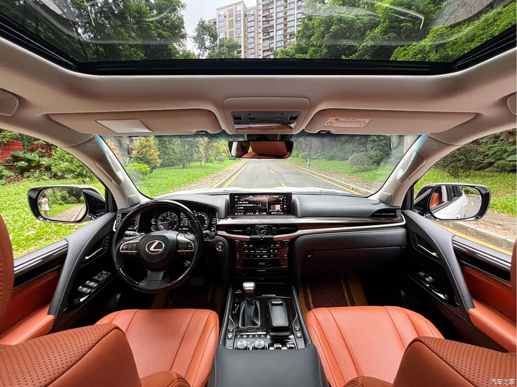 2020 Lexus LX, фото 4, лот 11212401