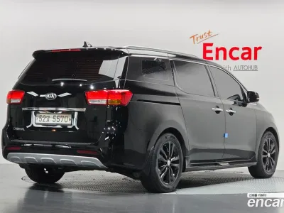 2018 Kia Canival 9-seater Noblesse, фото 2, лот 10406662
