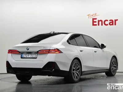 2026 BMW 5-Series 520i M Sport, фото 2, лот 10161593