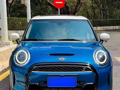 2022 MINI MINI 2.0T COOPER S Artist, фото 3, лот 10350323