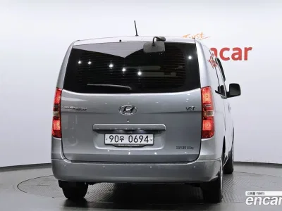 2017 Hyundai Starex 5-Seater VAN, фото 3, лот 10191873
