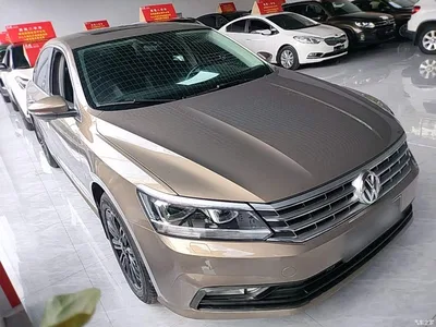 2017 Volkswagen Passat 330TSI DSG Luxury, фото 4, лот 10629563