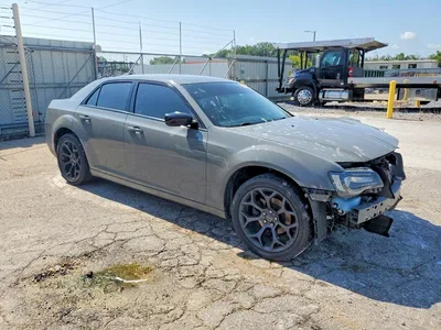 2019 CHRYSLER 300 TOURING, фото 4, лот 10865149