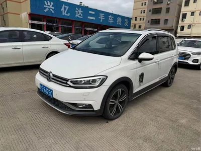 2018 Volkswagen Touran L 280TSI DSG Cross Edition 7-seater China VI, фото 2, лот 11547856