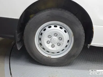 2021 Hyundai Starex Van 3-Seater, фото 4, лот 10191897