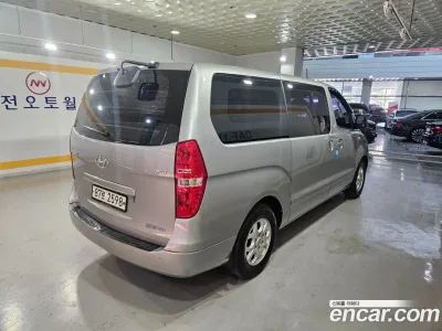2015 Hyundai Starex 5-Seater VAN, фото 4, лот 10222700