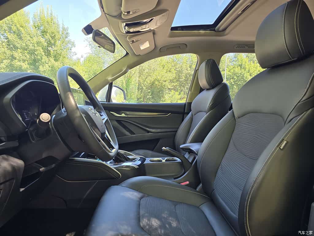 2017 SAIC Maxus D90 2.0T Automatic 4WD Polaris, фото 4, лот 10409975