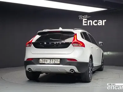2019 Volvo V40 D3, фото 4, лот 10198483