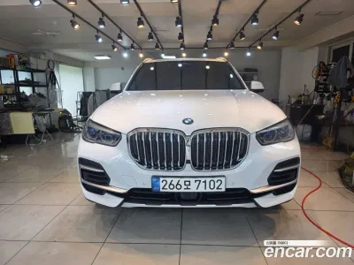 2022 BMW X5 xDrive 40i xLine, фото 1, лот 10081068