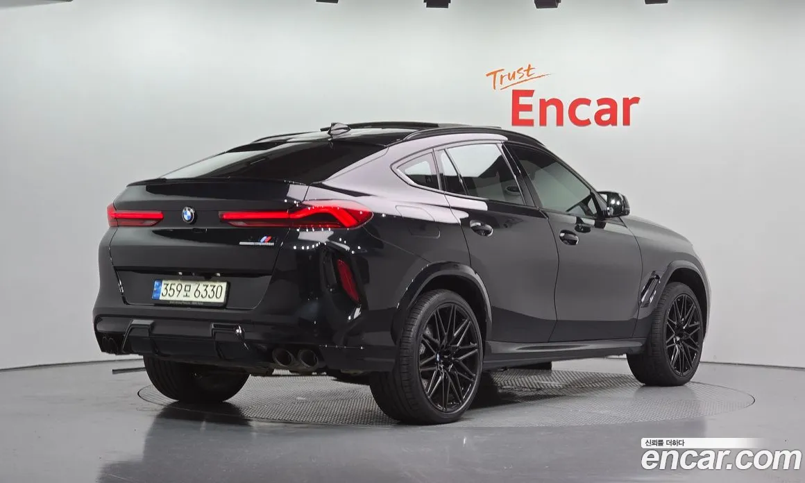 2021 BMW X6M 4.4 Competition, фото 1, лот 10206530