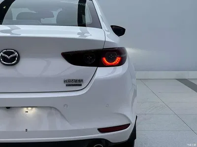 2022 Mazda Mazda3 Axela 2.0L Automatic Elegance Edition, фото 2, лот 10322189