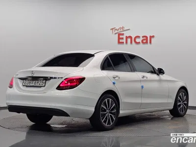 2019 Mercedes-Benz C-Class C200, фото 1, лот 10164242