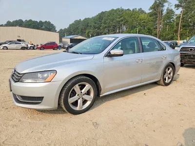 2013 VOLKSWAGEN PASSAT SE, фото 1, лот 10830032