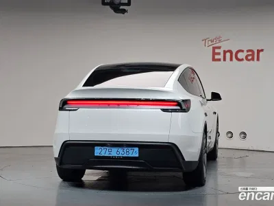 2025 Tesla Model Y RWD, фото 3, лот 10125474