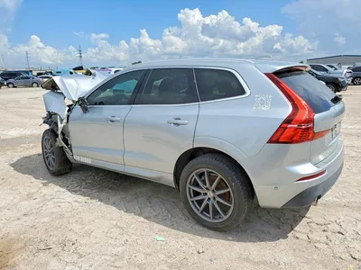 2018 VOLVO XC60 T6 MOMENTUM, фото 2, лот 10875572