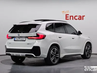 2025 BMW X1 xDrive 20i M Sport, фото 1, лот 10518525