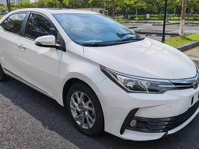 2017 Toyota Corolla Facelift 1.2T S-CVT GL-i Leather Edition, фото 2, лот 11242344