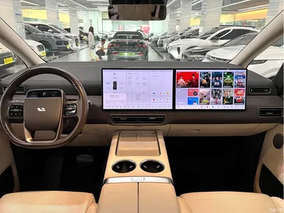 2024 Li Auto MEGA Ultra, фото 4, лот 10446047