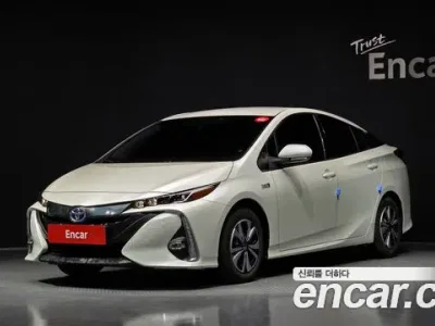 2018 Toyota Prius 1.8, фото 1, лот 10034650