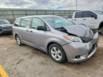 2015 TOYOTA SIENNA L 7-PASSENGER, фото 4, лот 10532920