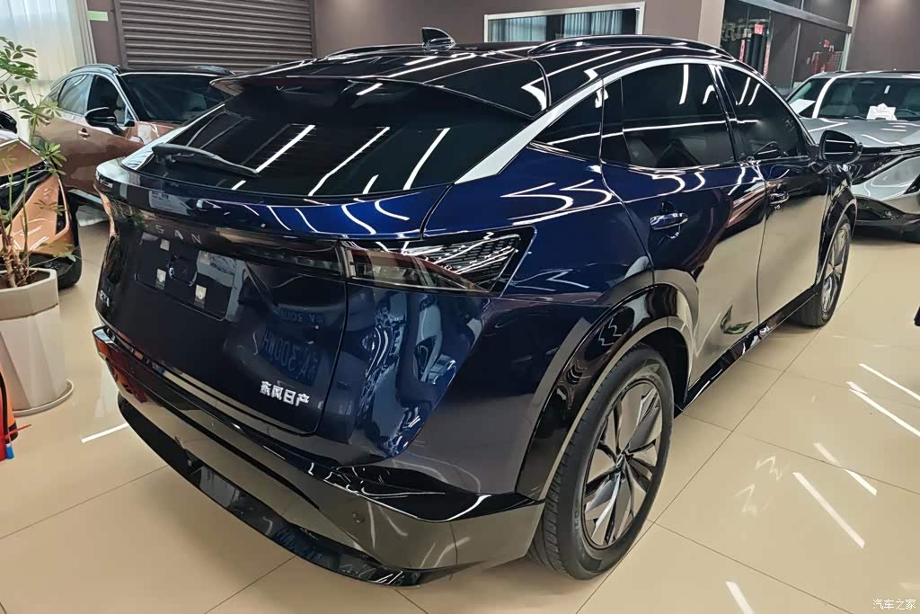 2022 Nissan ARIYA 2WD Long Range Top Edition, фото 3, лот 10342417