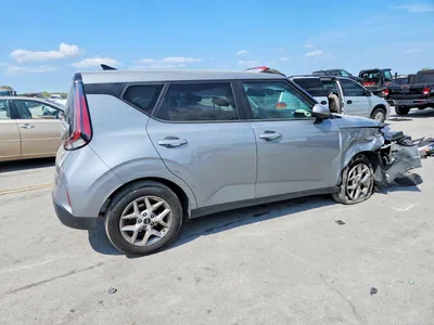 2024 KIA SOUL LX, фото 3, лот 10787398