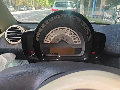 2015 smart fortwo 1.0 MHD New Year Special Edition, фото 4, лот 10343718