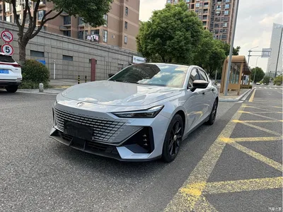 2022 Changan UNI-V 1.5T Premium Model, фото 1, лот 11183262