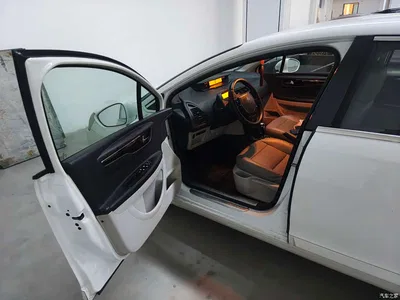 2014 Citroën C-Quatre VTS Edition 1.6L Automatic Style, фото 4, лот 10378294