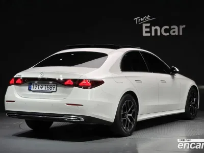 2025 Mercedes-Benz E-Class E200 Avantgarde, фото 2, лот 10064424