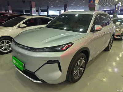 2025 Geely Galaxy Galaxy Starship 7 EM-i Model 55km Voyage Edition, фото 1, лот 11512772