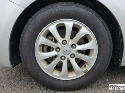 2013 Kia K3 Luxury, фото 4, лот 10059391