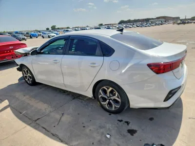 2021 KIA FORTE LXS, фото 2, лот 10776261