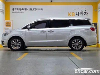 2016 Kia Canival 9-seater Prestige, фото 4, лот 10992278