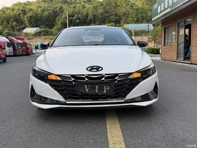 2022 Hyundai Elantra 1.5L CVT LUX Premium Edition, фото 2, лот 11248068