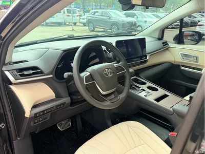 2023 Toyota Granvia 2.5L Hybrid Comfort Edition, фото 4, лот 10269730