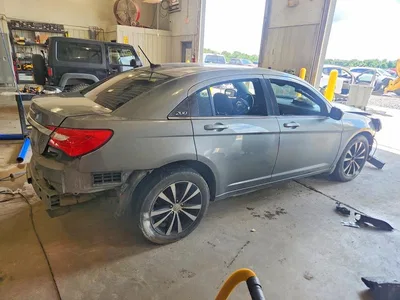 2013 CHRYSLER 200 4D 2WD, фото 3, лот 10968300