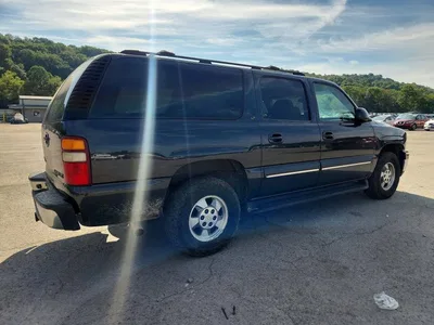2002 CHEVROLET SUBURBAN C1500, фото 3, лот 10975645